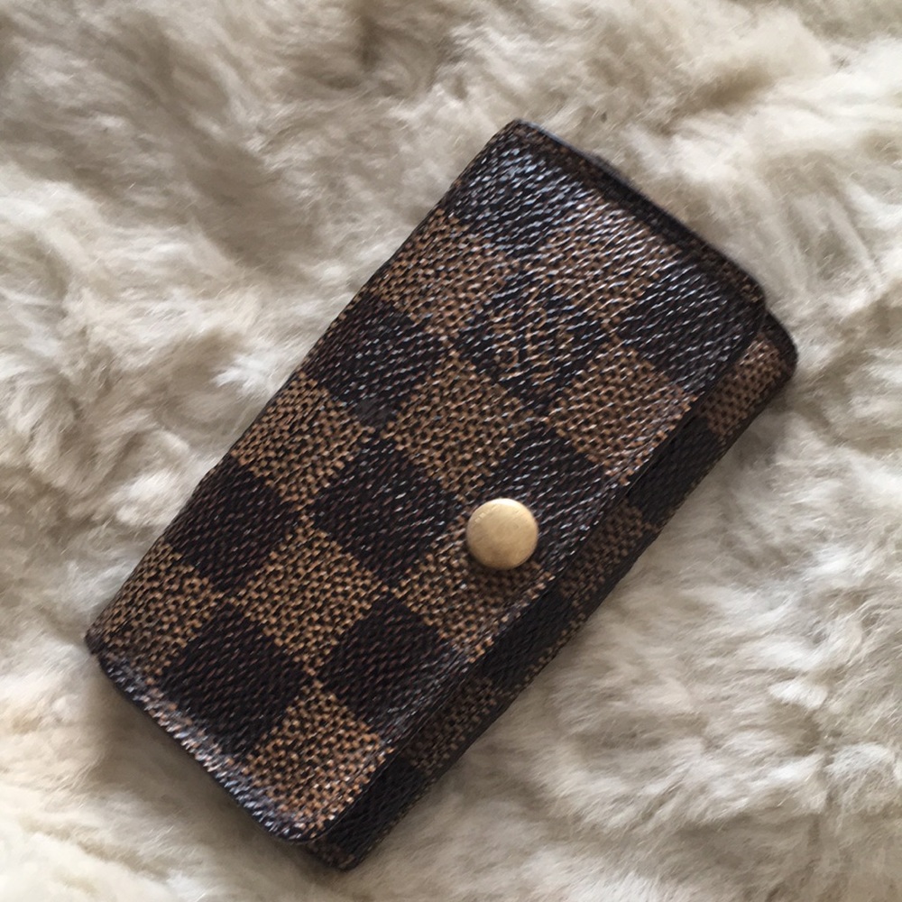 Louis Vuitton Key holder